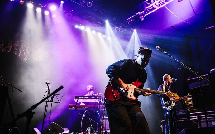 Live: Unknown Mortal Orchestra | Wonderland Magazine