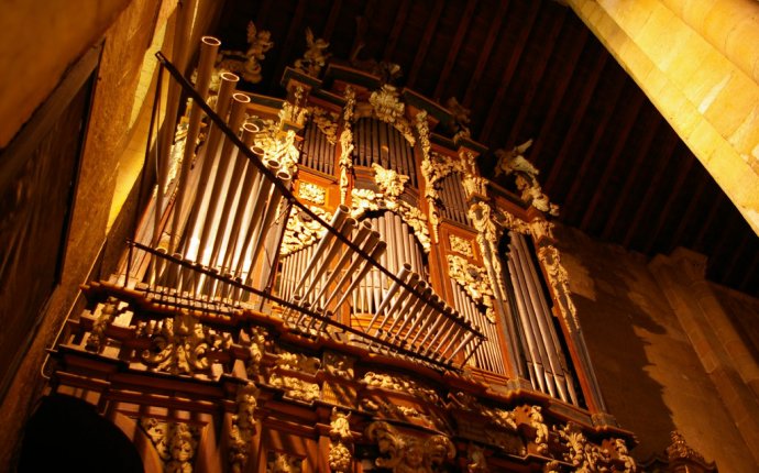 SPANISH MUSIC INSTRUMENTS : SPANISH MUSIC - AMAZING GRACE VOCAL