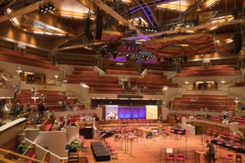 The Grote Saal at Tivoli Vredenburg, Utrecht © David Karlin | Bachtrack Ltd